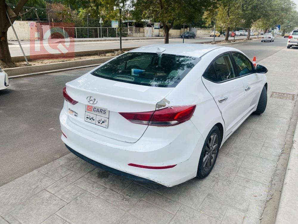 هيونداي النترا